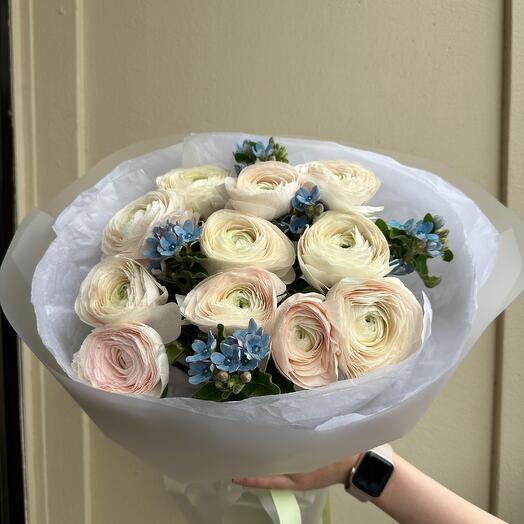 Ранункулюсы и твидия