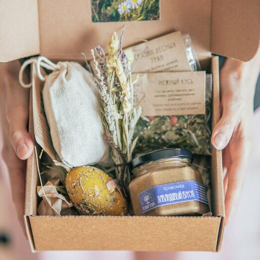 Подарочный набор на 8 марта любимой