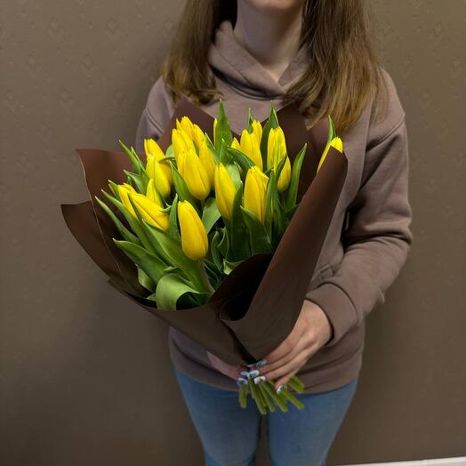 Монобукет из желтых тюльпанов
