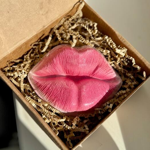 Бомбочка для ванны «Губы»