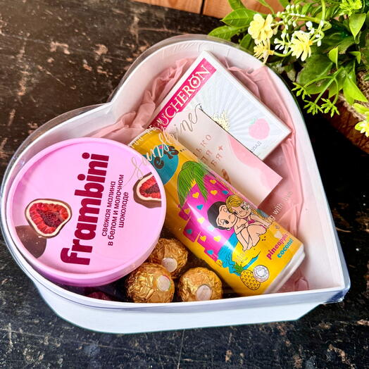 Подарочный набор со свежей малиной в шоколаде Frambini