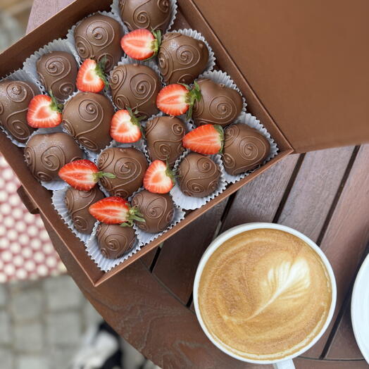 Truskawka w mlecznej czekoladzie