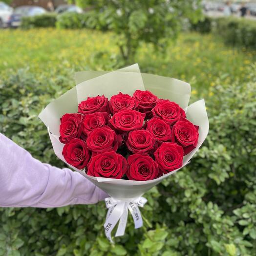 Ramo de 15 rosas rojas