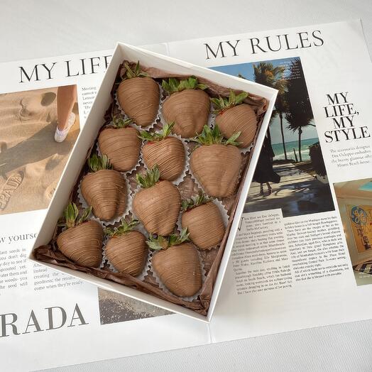 Клубника в шоколаде 12 шт