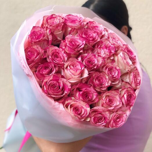 Букет ,,разноцветные розовые розы,, 25 штук 🌹