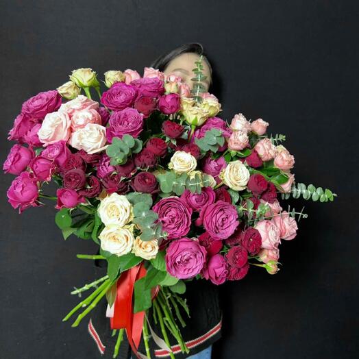 Пионовидные розы премиум микс