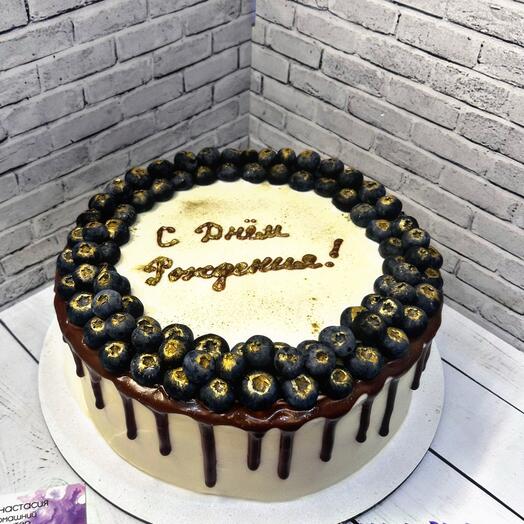 Морковный торт с голубикой