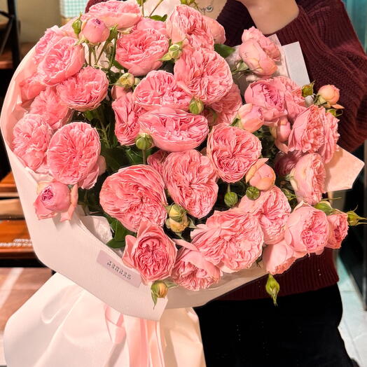 Кустовые пионовидные розы