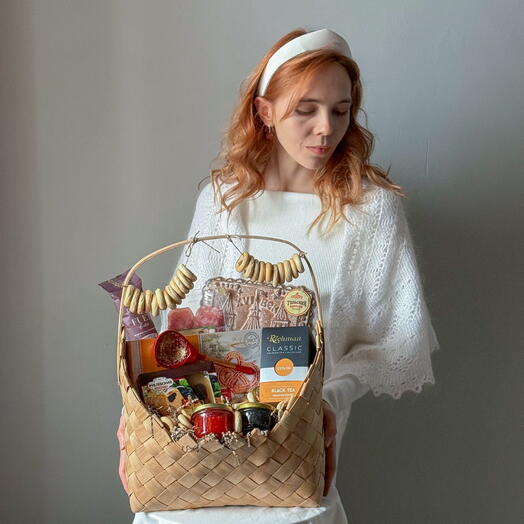 Лукошко в русском стиле с красной и черной икрой, размер L. Veresk 735