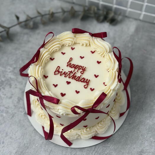 Бенто торт L happy birthday на день рождения с бантиками Ламбет с рюшами и сердечками в винтажном стиле