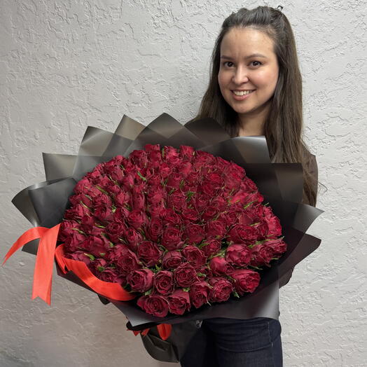 Букет из 101 красной розы «Королевская роскошь»