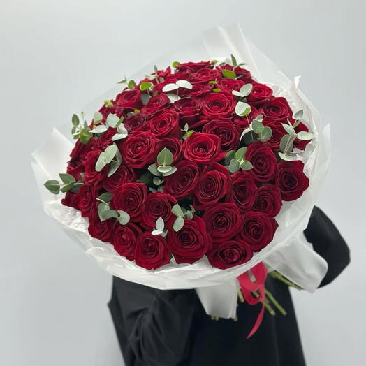 Bouquet of 51 red roses