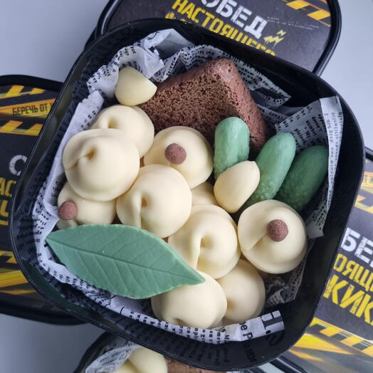 Ланч-бокс с пельмешками 🥟