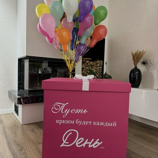 Коробка с мини шарами