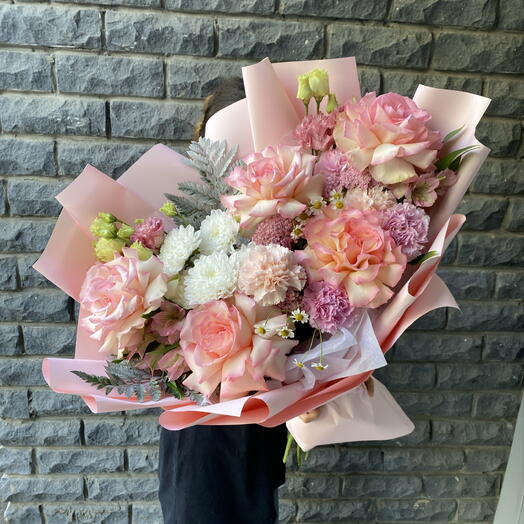 Сладкий букет с французскими розами 🩷🌸