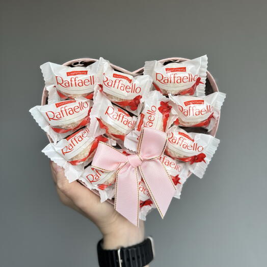 Сладкая коробка с Raffaello (s)