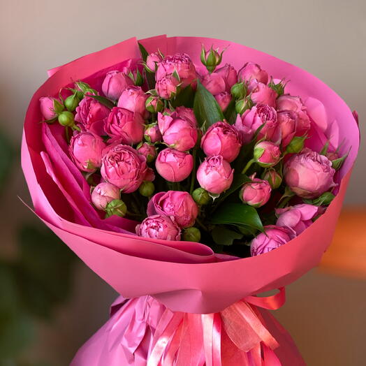 Pink Pink Pink, букет из кустовых пионовидных роз