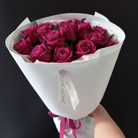 Розы Шангрила 15 шт