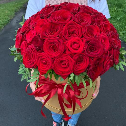Цветы в коробке 101 Роза