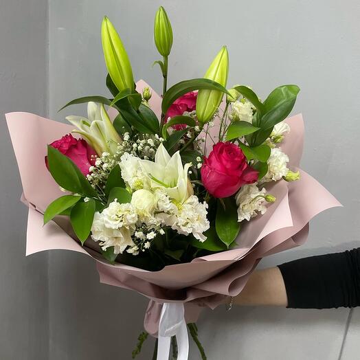 Доставка цветов в Улан-Удэ за 29 мин — СРОЧНО заказать цветы доставкой ...