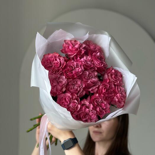 Монобукет из 15 кружевных роз бантиков
