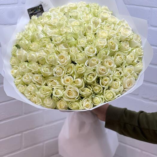 Букет из 101 белой розы