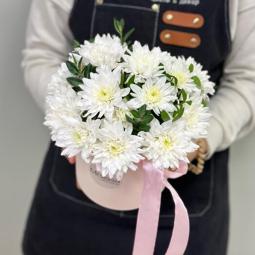 Композиция с хризантемой и эвкалиптом 🌿