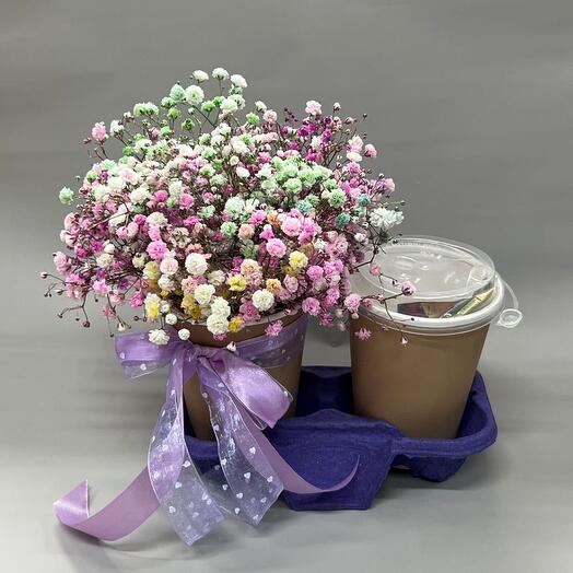 Set of flower cups and fruit tea💞