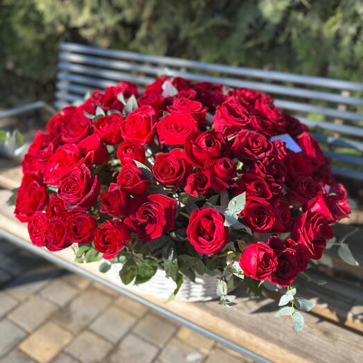 Корзина с цветами 101 роза 🌹