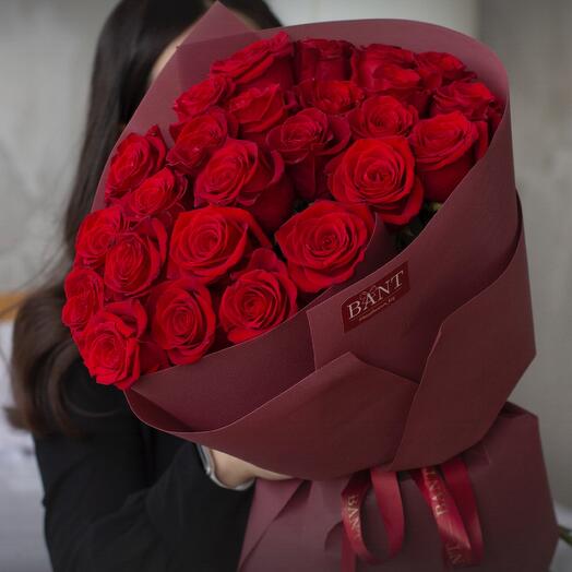25 красных роз-1
