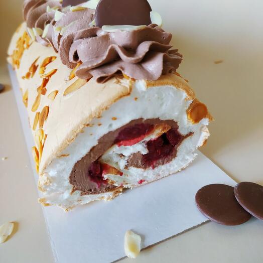 ПП-меренговый рулет "Вишня-шоколад" без сахара