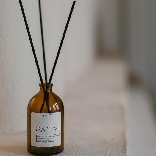 Aromatic diffuser for a gift (choose your fragrance in the description)