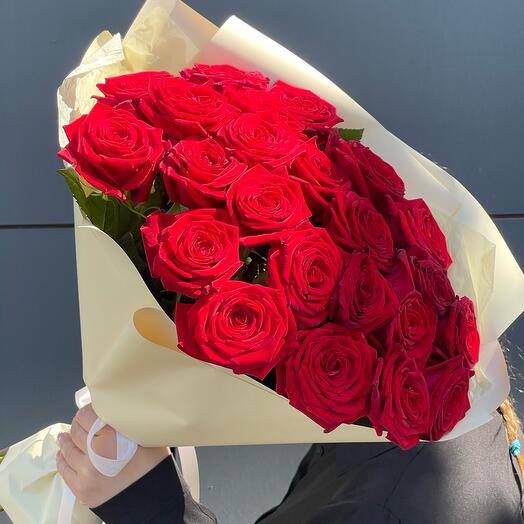 Ramo de rosas rojas