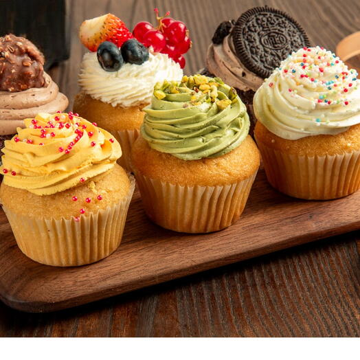 Assorted filled cup cakes 6 pcs