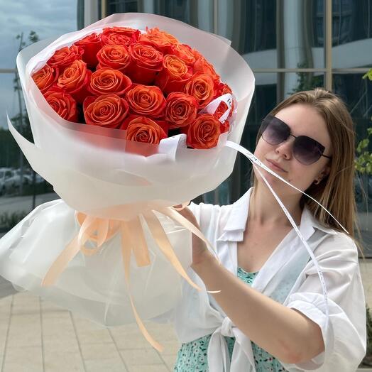 Букет из 25 оранжевых классических роз