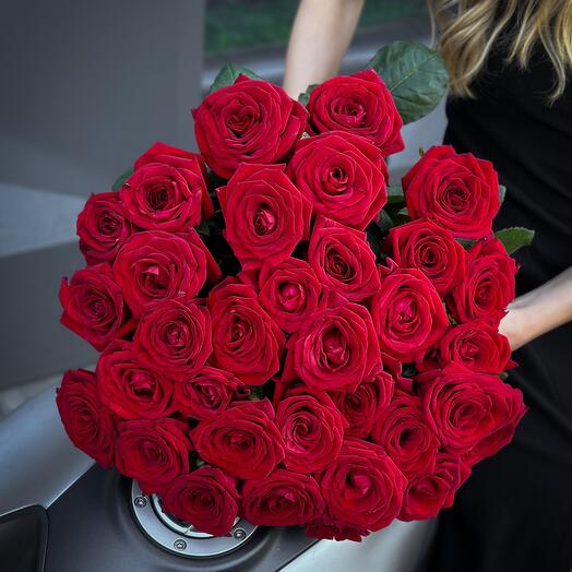 Ramo de 35 rosas Red Naomi Premium
