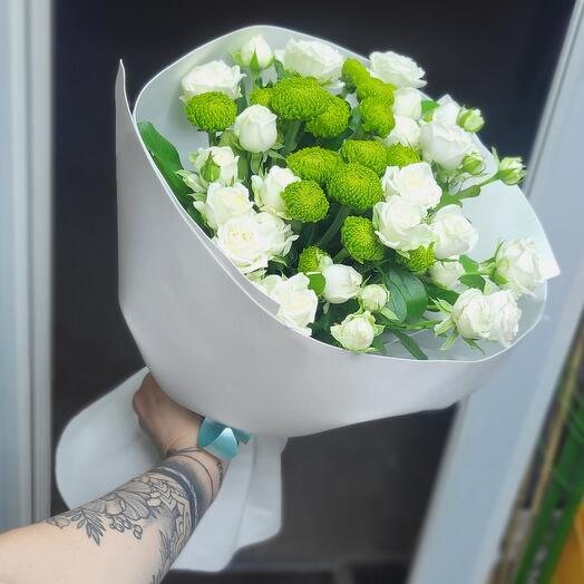Волшебный букет с пионовидной розой 💚