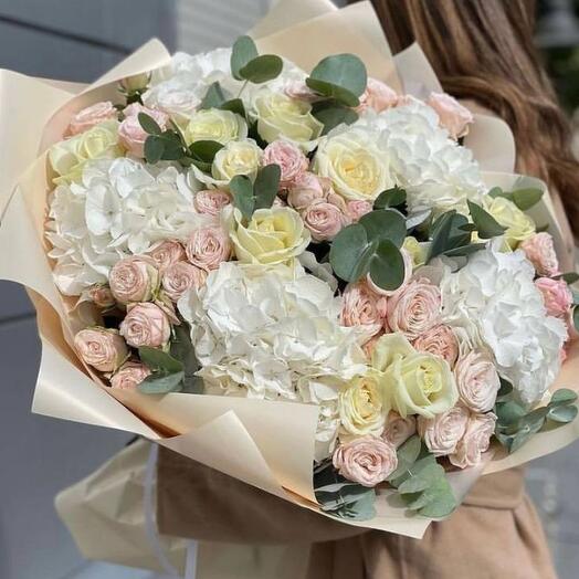 Bouquet of assorted hydrangeas, roses and eucalyptus