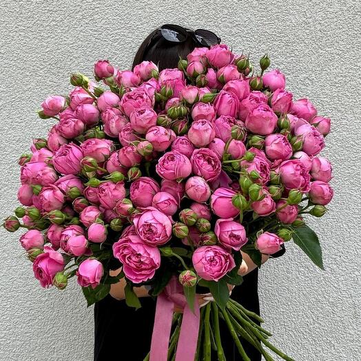 Роскошный букет из пионовидных роз💕