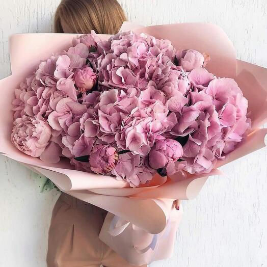 Bouquet of pink hydrangeas and peonies