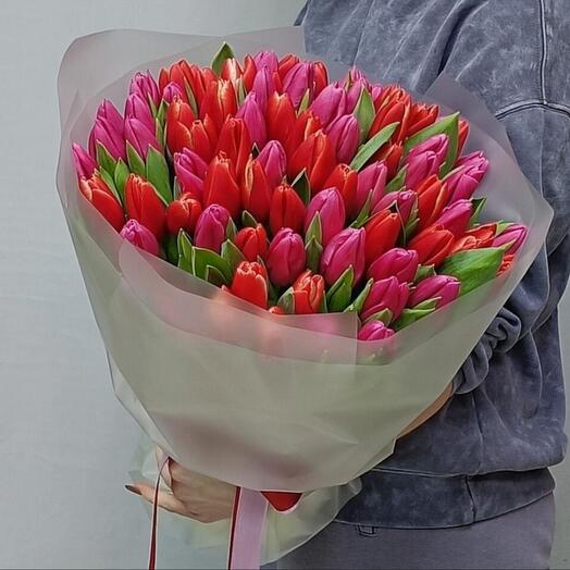 Букет с эффектом WOW!!! Тюльпаны 79 шт