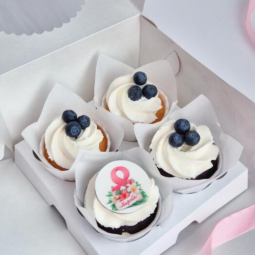 Капкейки на 8 марта 4 шт