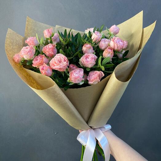 Roses Bombastic | bushy peony-shaped roses