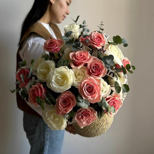 Композиция из роз, размер M
