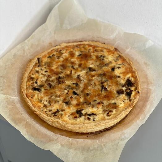 Киш с курицей и грибами