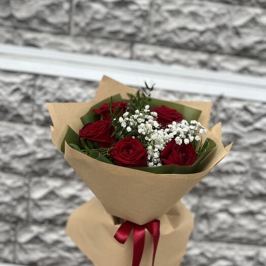 Букет из 5 роз