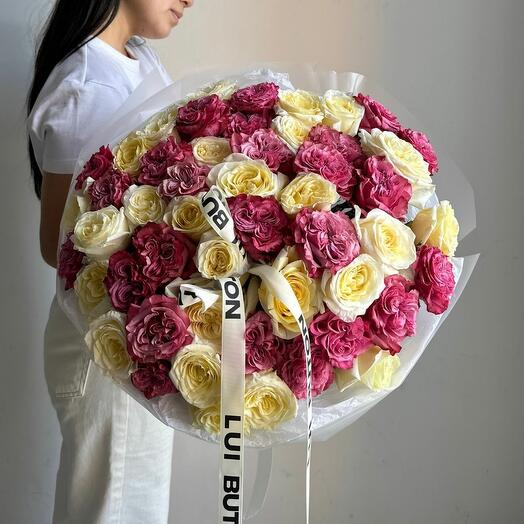 Букет "51 пионовидных роз микс"