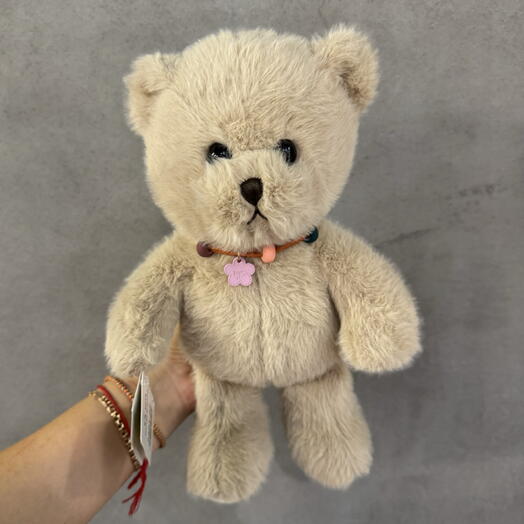 Мишка с бусами