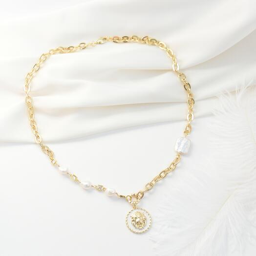 Объемная цепь с жемчугом натуральным и кулоном Лев