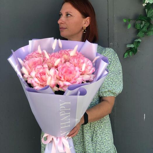 7 французских роз с лагурусом